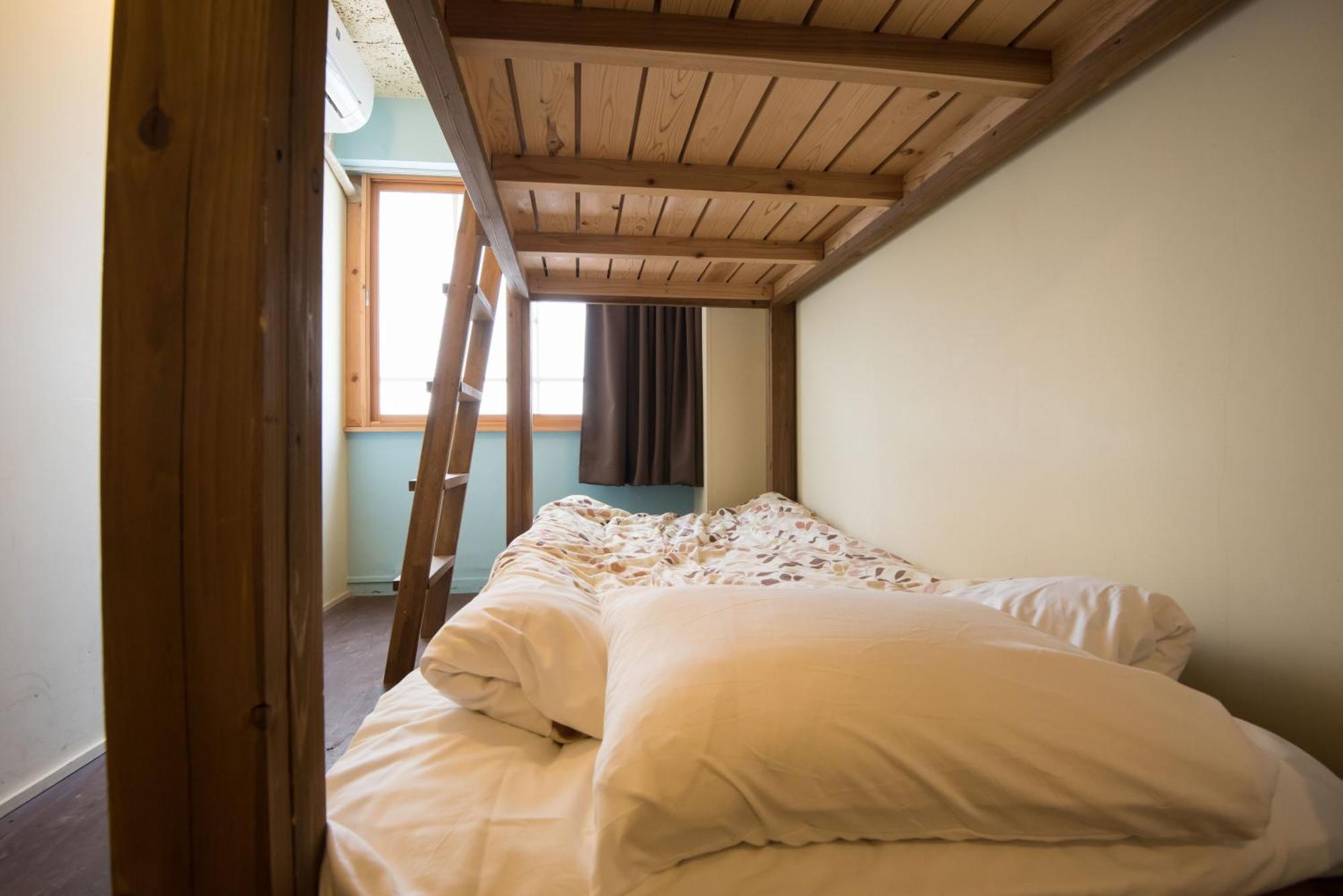 Hostel Q Ōsaka Rom bilde