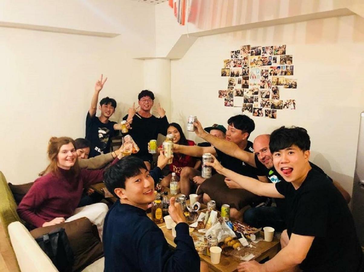 Hostel Q Ōsaka Eksteriør bilde